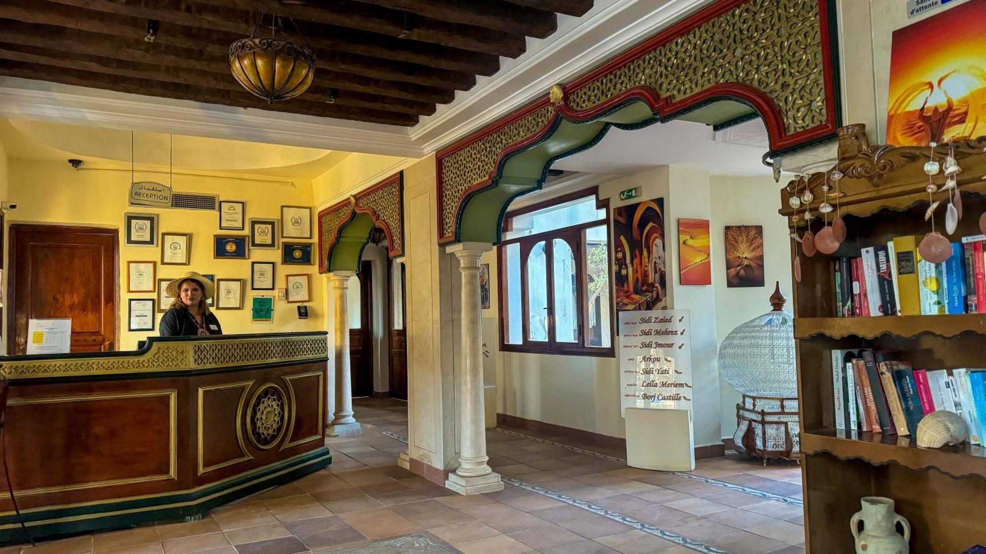 Hotel De Charme Et Spa Dar El Bhar Mezraia Luaran gambar