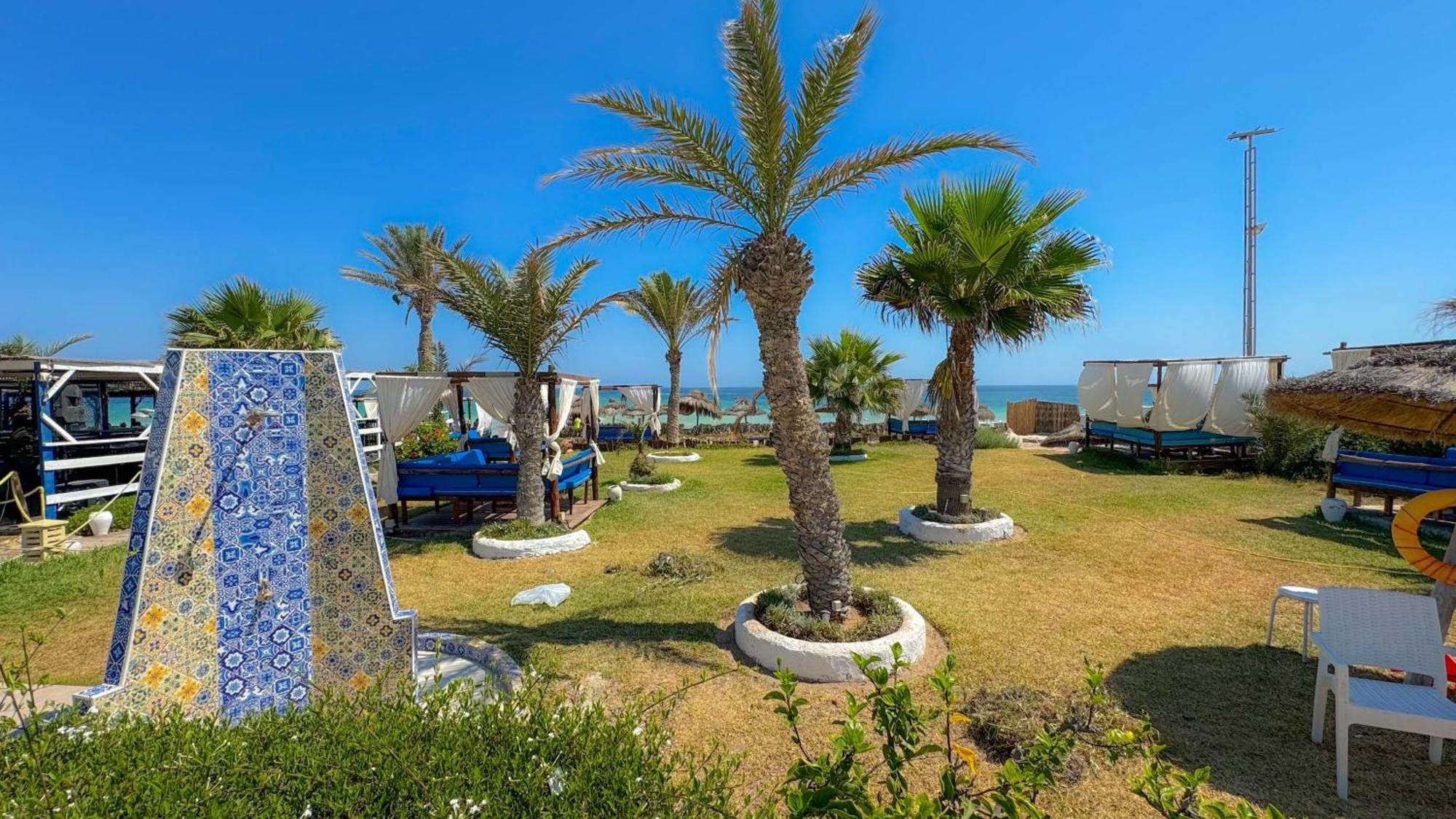 Hotel De Charme Et Spa Dar El Bhar Mezraia Luaran gambar