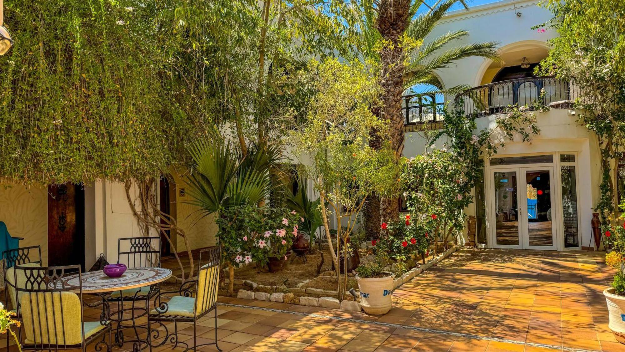 Hotel De Charme Et Spa Dar El Bhar Mezraia Luaran gambar